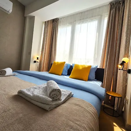 Serdika Elegance - Quiet Luxury In Апартамент *