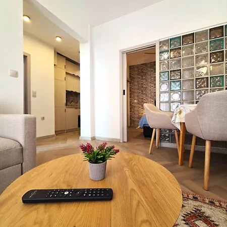 Апартамент Serdika Elegance - Quiet Luxury In *
