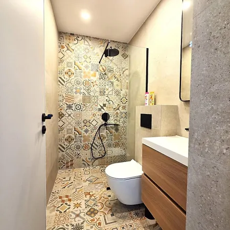 Serdika Elegance - Quiet Luxury In 公寓
